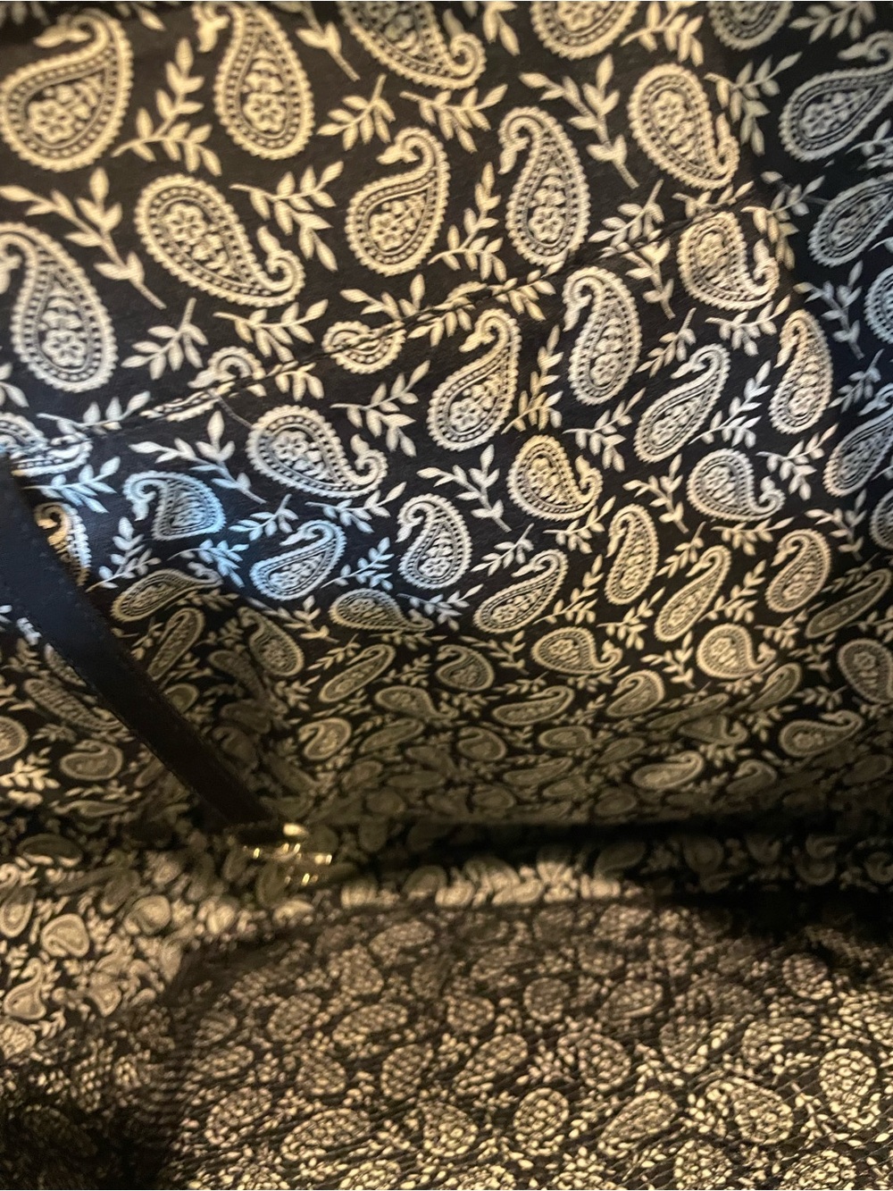 Vera Bradley Black Quilted Tote Bag - Picture 5 of 7